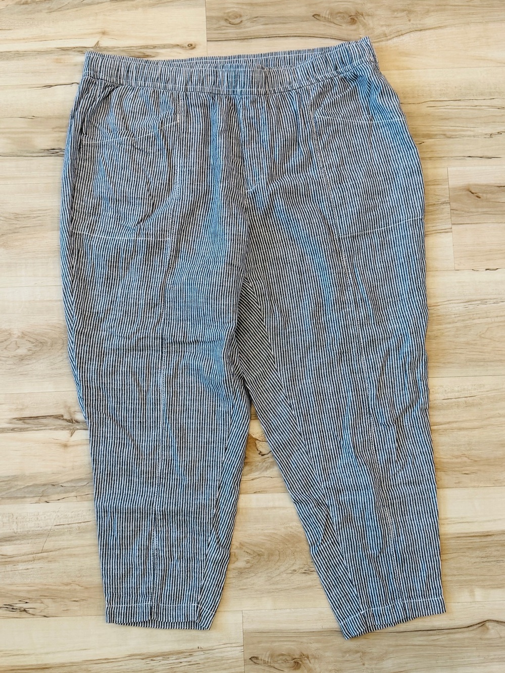 Old Navy Pinstripe Blue & White Linen Pants - Picture 2 of 5